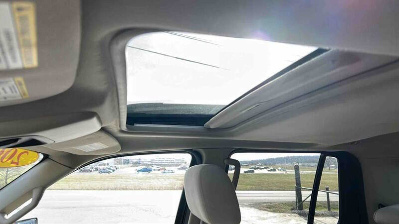 Used 2007 Ford Explorer Sport Trac XLT image 23