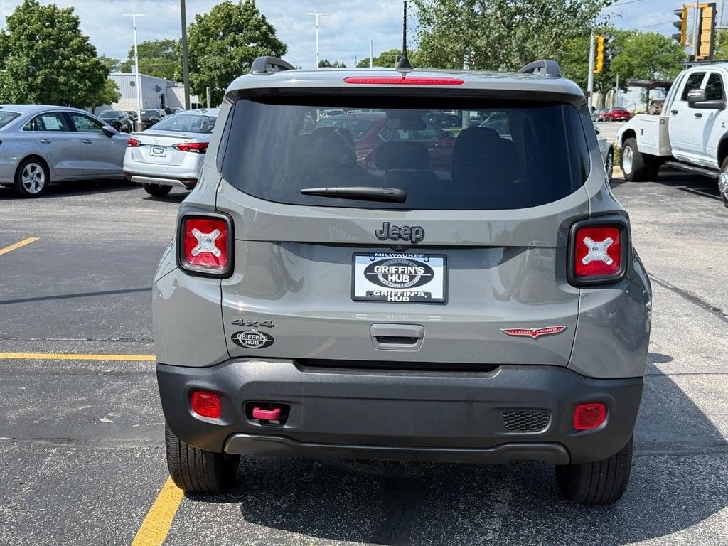 Certified 2020 Jeep Renegade Trailhawk AWD/4WD image 4