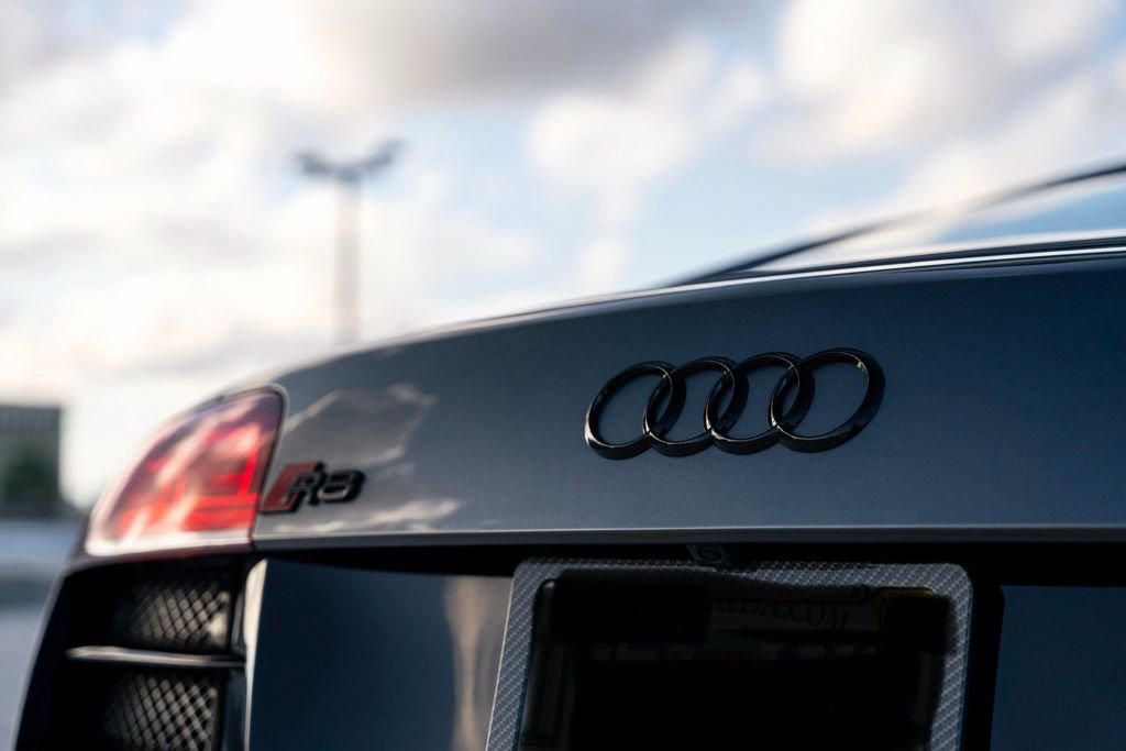 Used 2011 Audi R8 V10 image 14