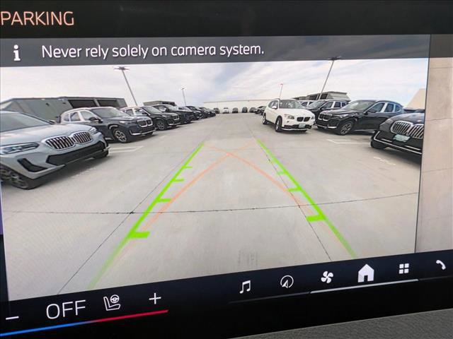 Used 2025 BMW iX xDrive50 image 11