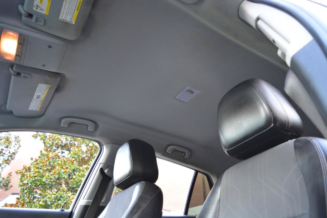 Used 2018 Chevrolet Trax LT w/ LT Convenience Package FWD image 11