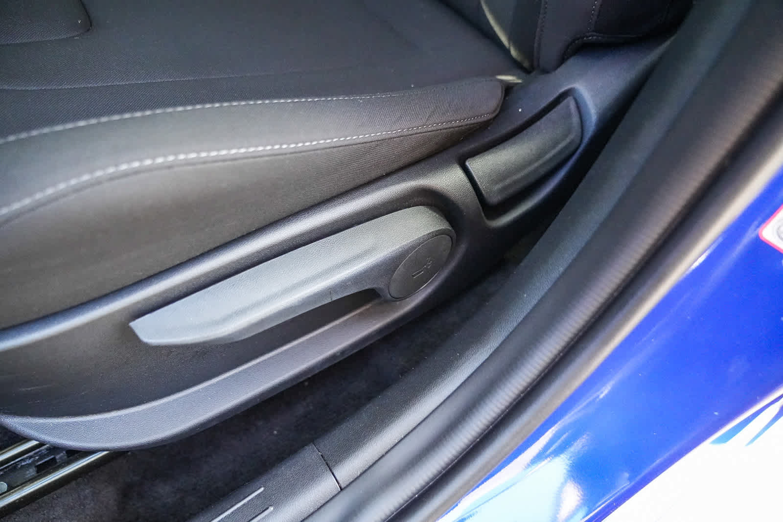 Certified 2024 Hyundai Elantra SEL FWD image 19