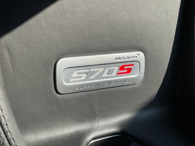 Used 2019 McLaren 570S Spider RWD image 34