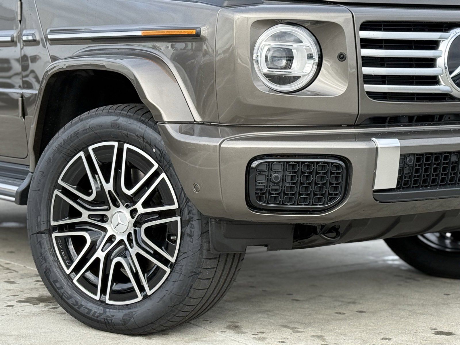 New 2026 Mercedes-Benz G 580 w/ EQ Technology image 4