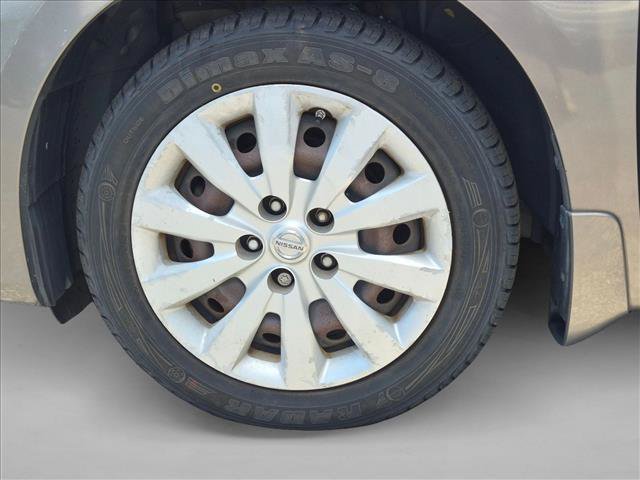 Used 2016 Nissan Sentra SV FWD image 14
