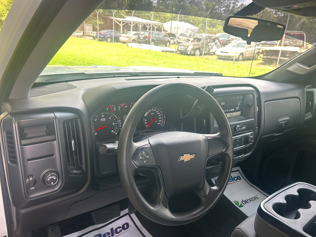 Used 2018 Chevrolet Silverado 1500 Custom w/ Custom Value Package RWD image 14