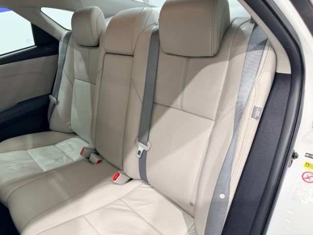 Used 2015 Toyota Avalon XLE Touring image 32