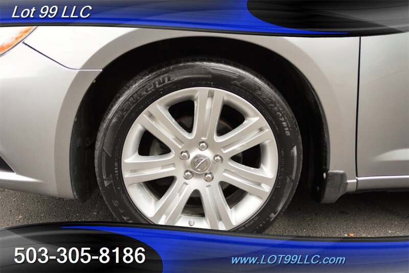 Used 2013 Chrysler 200 LX FWD image 3