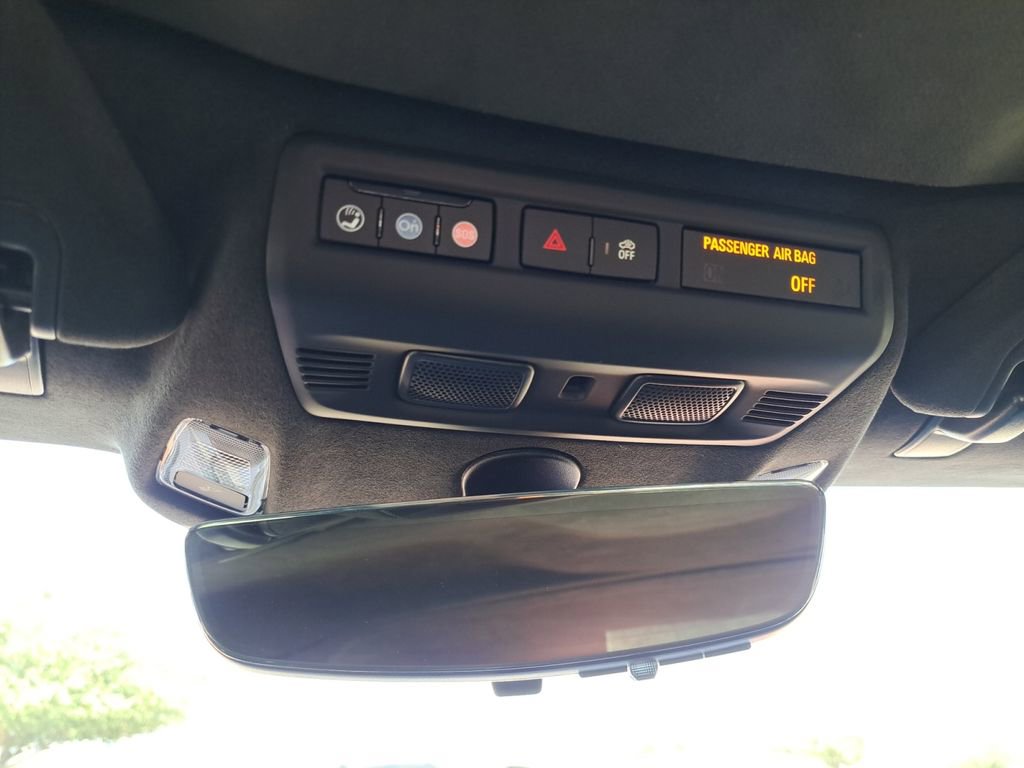 Used 2023 Chevrolet Corvette Stingray Premium Conv w/ Z51 Performance Package image 10