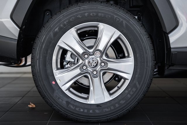 New 2025 Toyota RAV4 XLE image 16