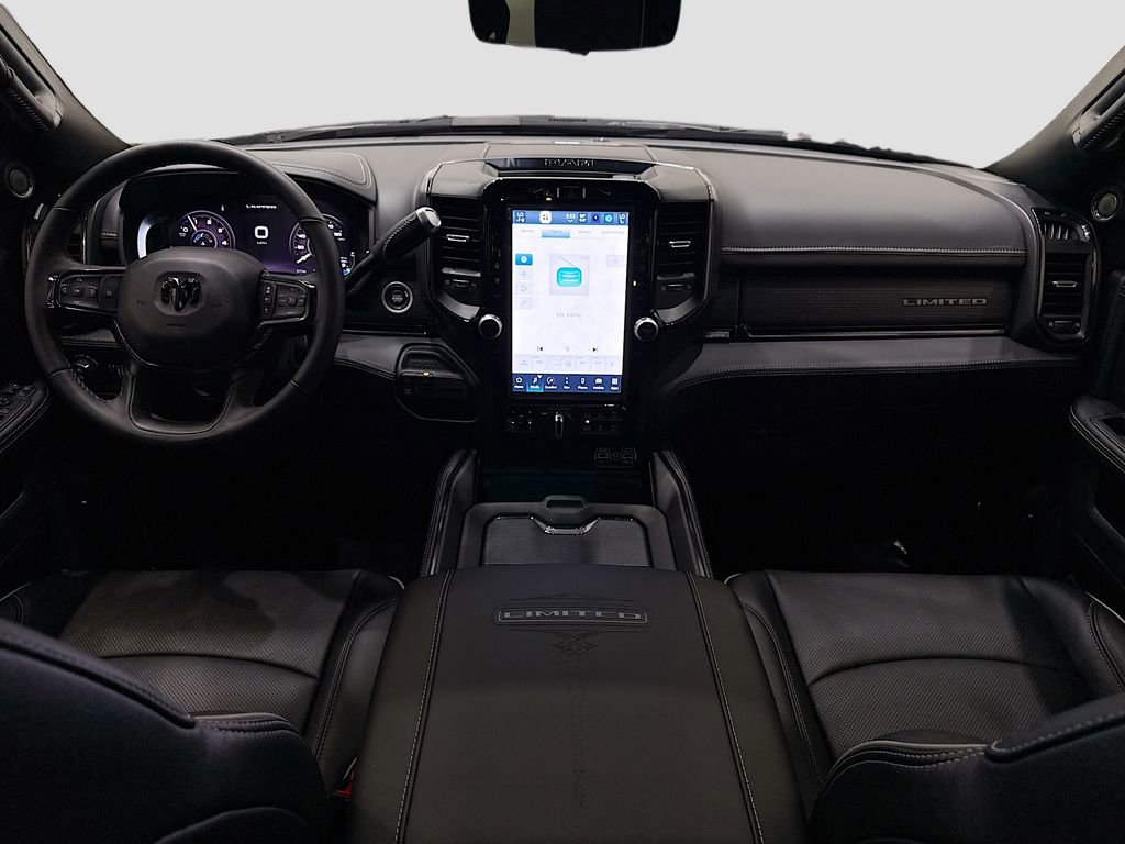 New 2024 RAM 2500 Limited image 25