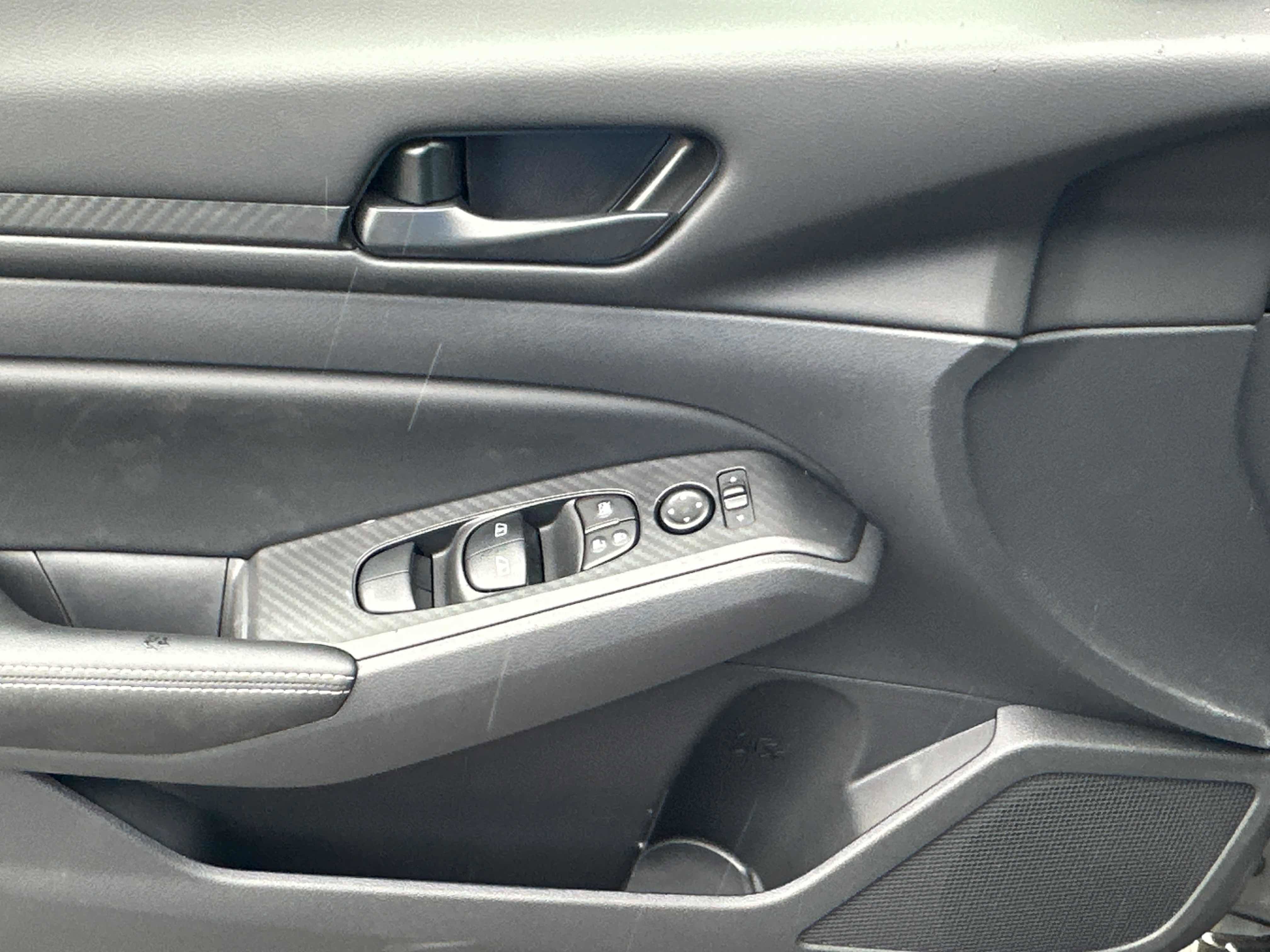 New 2026 Nissan Altima 2.5 SV w/ SV Special Edition Package FWD image 17