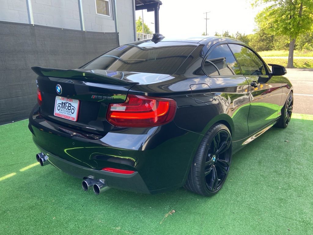 Used 2016 BMW M235i Coupe RWD image 6