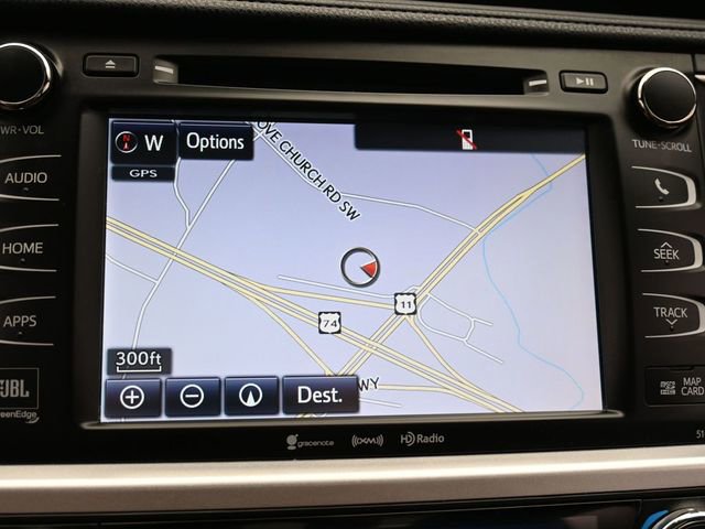 Used 2017 Toyota Highlander Limited Platinum image 23