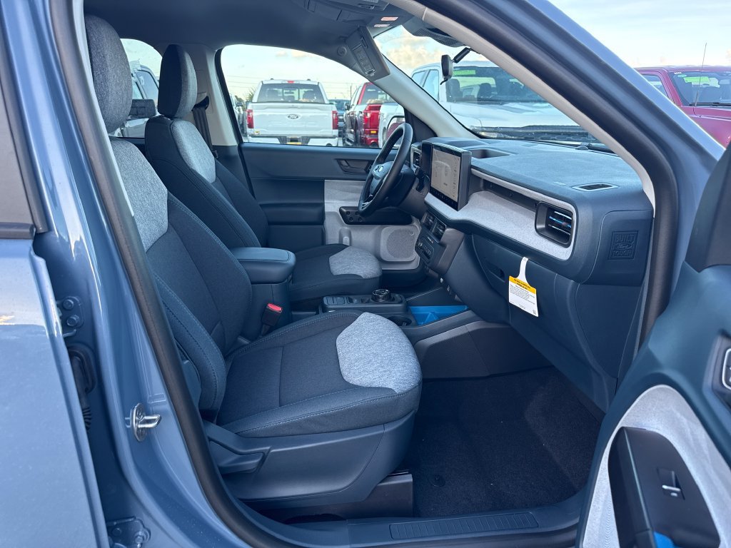 New 2026 Ford Maverick XLT w/ XLT Luxury Package FWD image 18