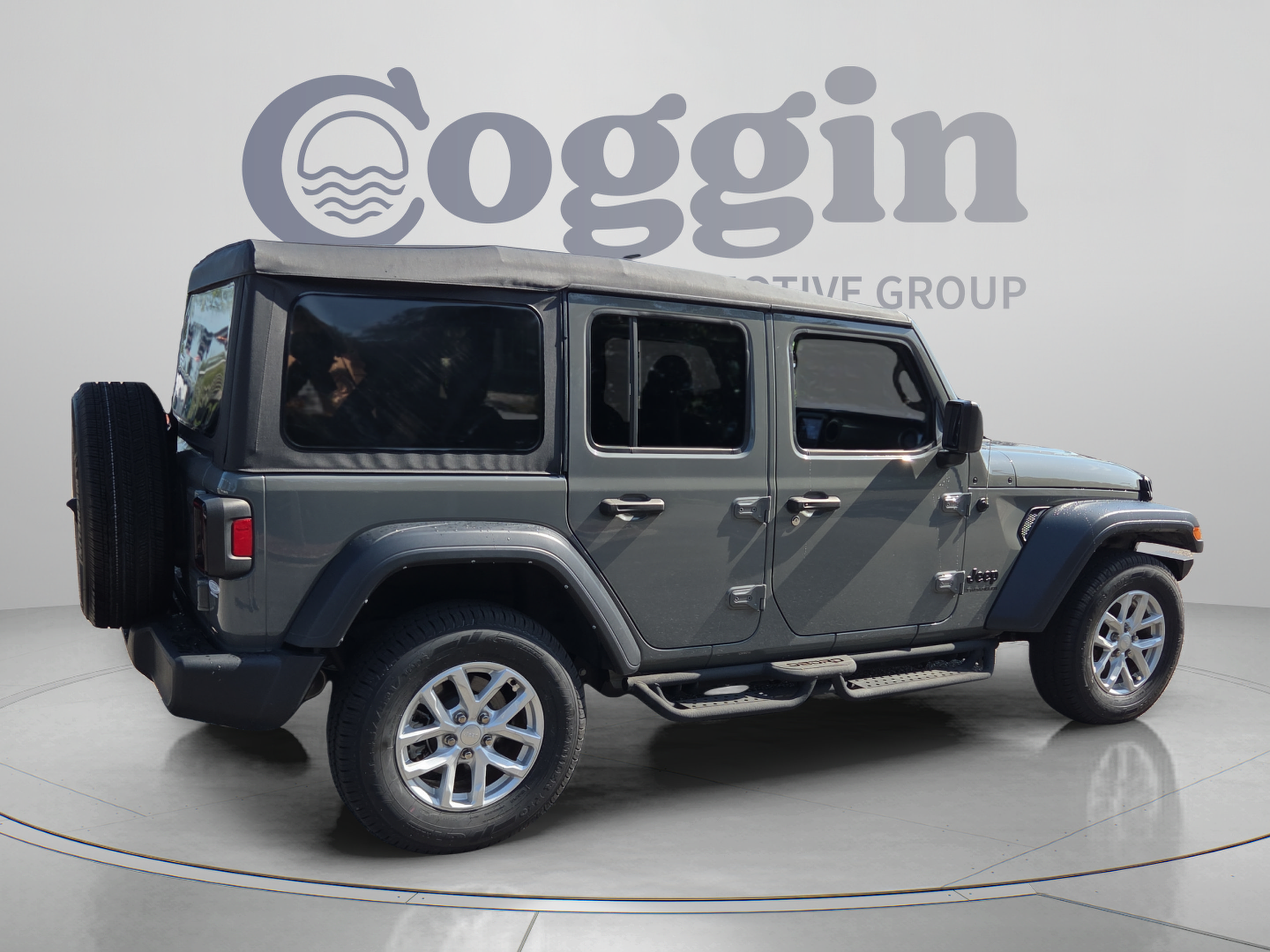 Used 2023 Jeep Wrangler Unlimited Sport AWD/4WD image 5
