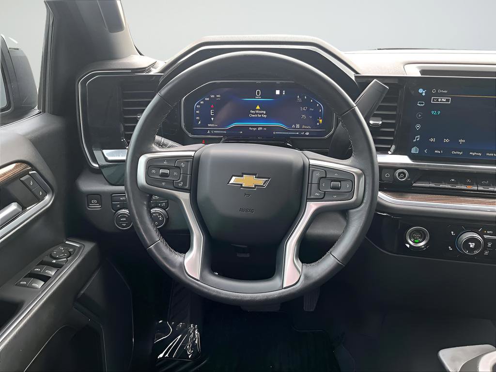 Certified 2022 Chevrolet Silverado 1500 LT AWD/4WD image 15