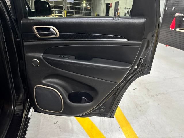 Used 2015 Jeep Grand Cherokee Summit AWD/4WD image 39