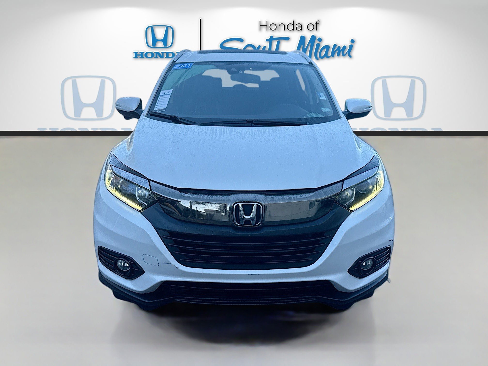 Certified 2021 Honda HR-V EX-L image 2
