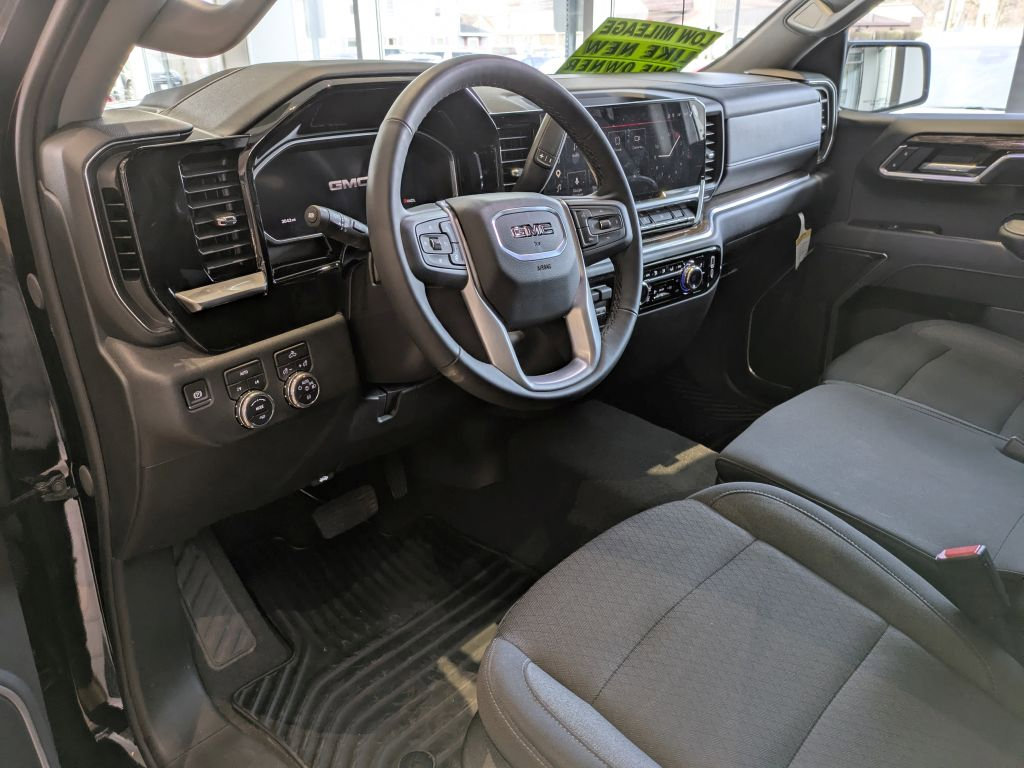 Certified 2026 GMC Sierra 1500 Elevation AWD/4WD image 10