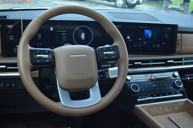 Used 2024 Hyundai Santa Fe Limited AWD/4WD image 21