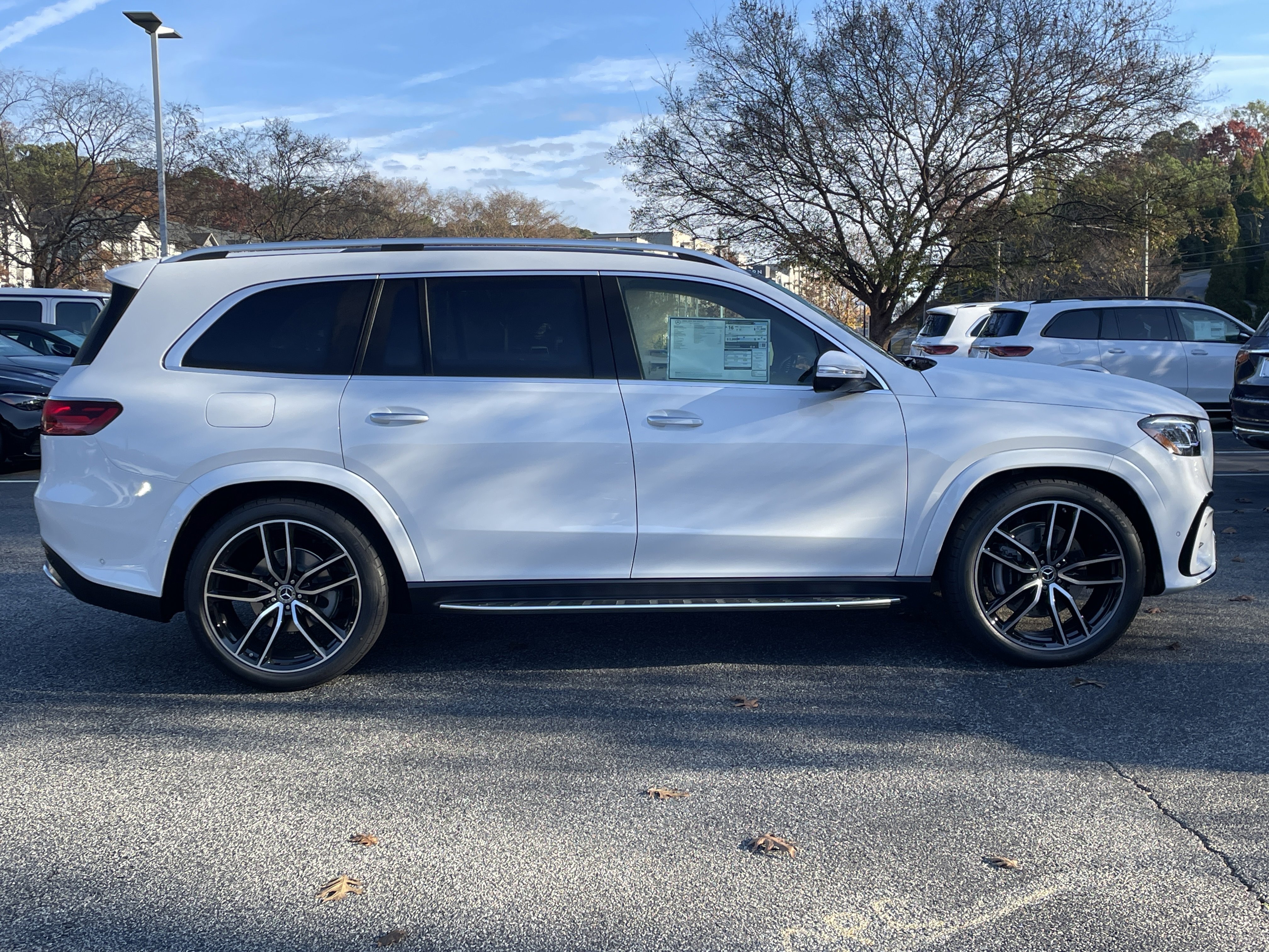 New 2026 Mercedes-Benz GLS 580 4MATIC image 5