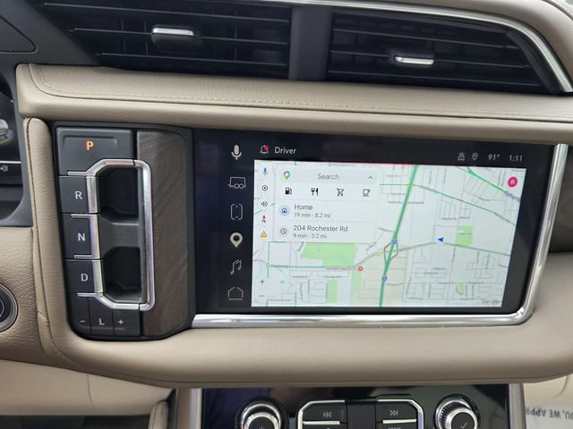 Used 2023 GMC Yukon Denali RWD image 16