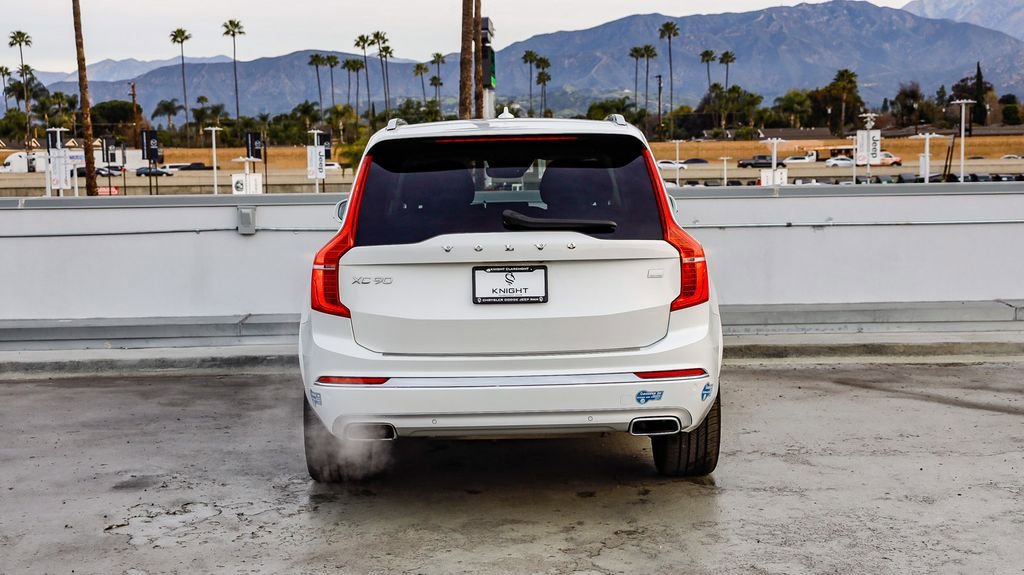 Used 2021 Volvo XC90 T8 Inscription Expression w/ Protection Package Premier image 8