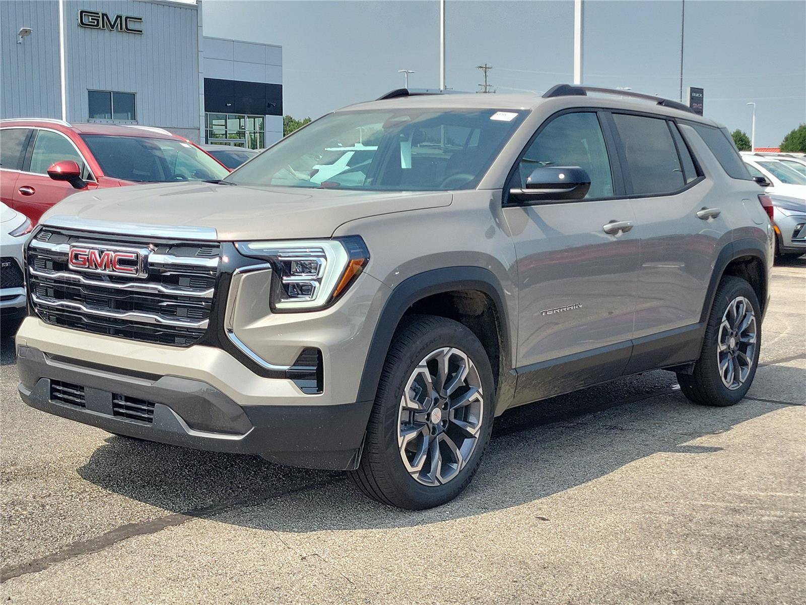 New 2027 GMC Terrain Elevation w/ Elevation Premium Package FWD image 32