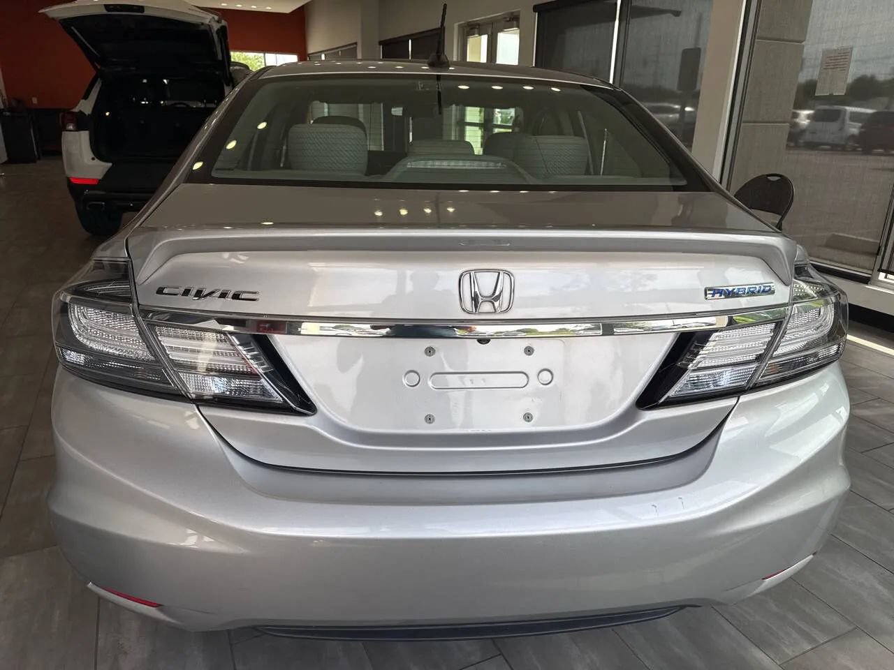 Used 2015 Honda Civic Hybrid Sedan image 8