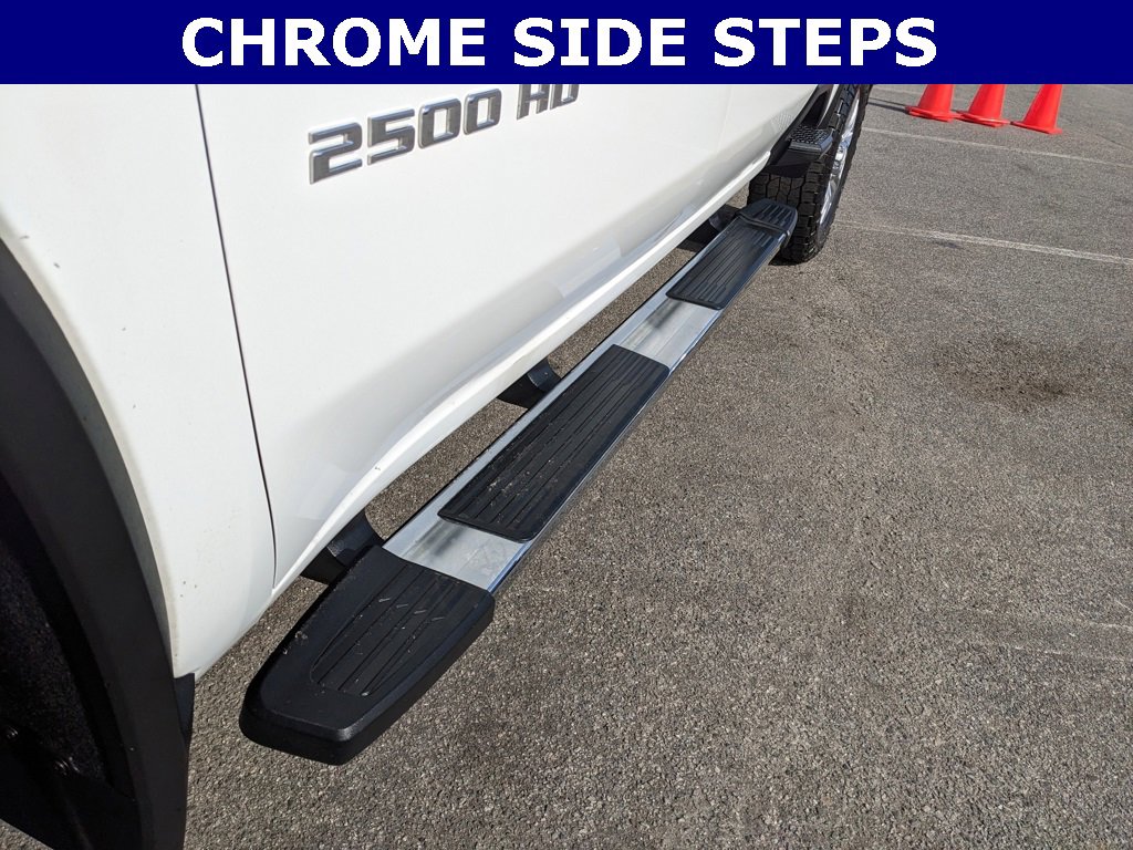 Used 2022 Chevrolet Silverado 2500 High Country w/ Safety Package II image 8