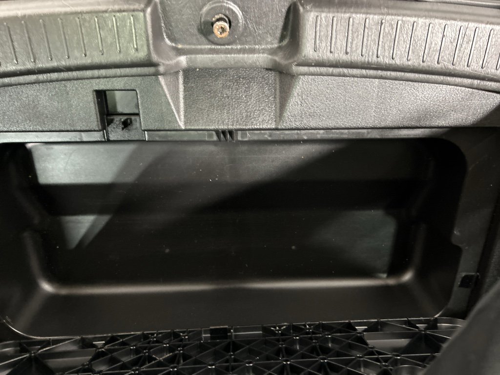 Used 2012 Ford Escape Limited image 43