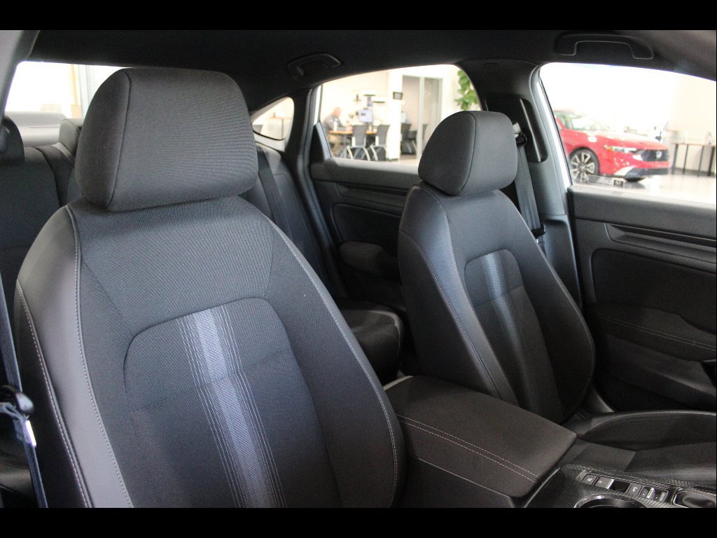 Certified 2025 Honda Civic Sport image 23