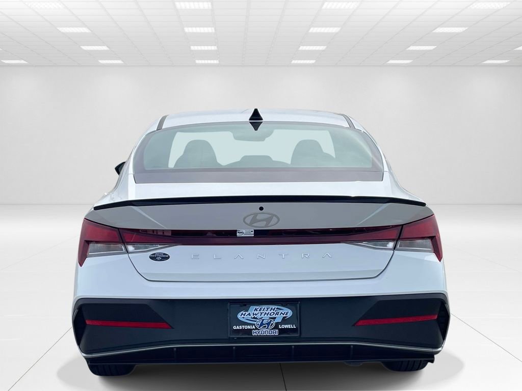 New 2026 Hyundai Elantra Sport image 5