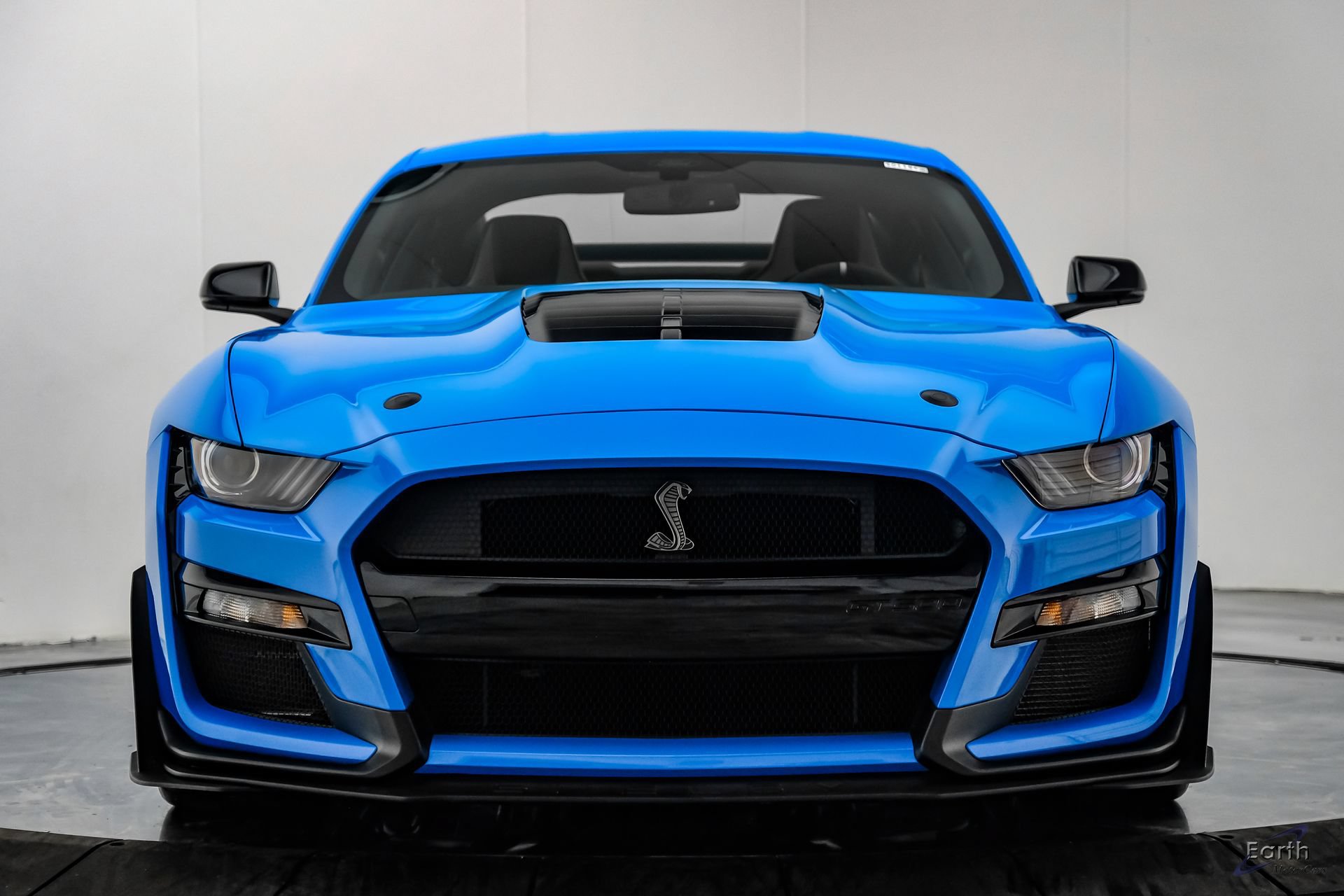 Used 2022 Ford Mustang Shelby GT500 w/ Carbon Fiber Track Pack RWD image 34