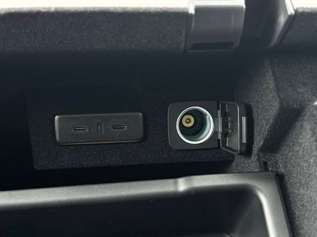 New 2025 Lincoln Navigator Reserve image 42