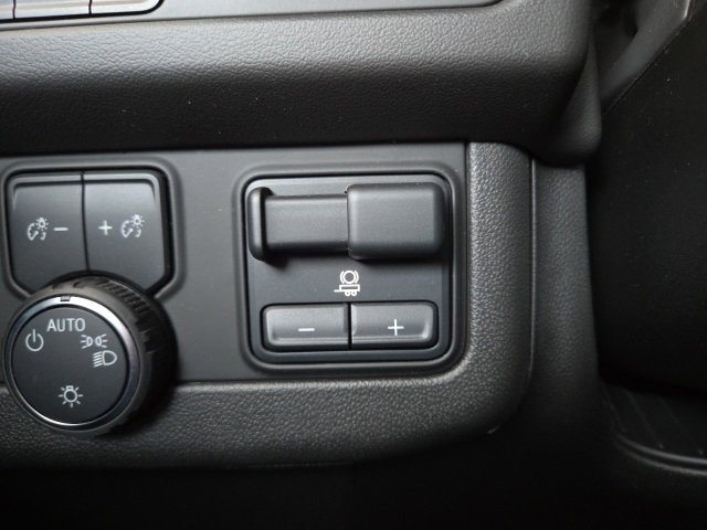 Used 2023 Chevrolet Tahoe High Country image 12