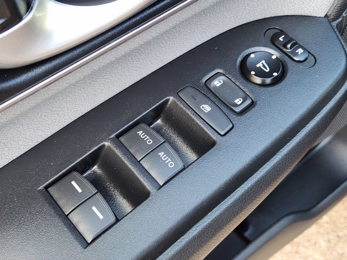 Used 2019 Honda CR-V EX image 42