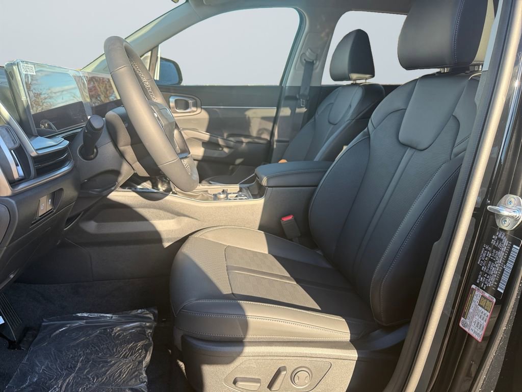 New 2026 Kia Sorento EX AWD/4WD image 9