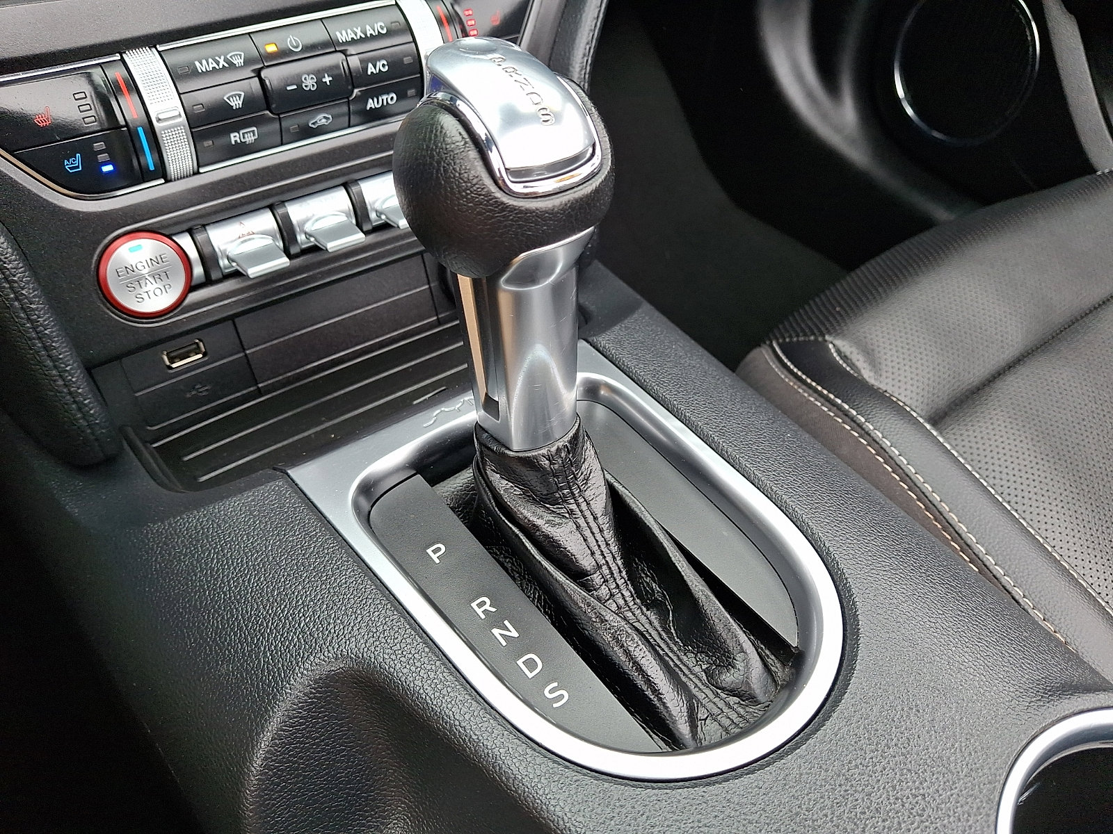 Certified 2023 Ford Mustang Premium RWD image 15