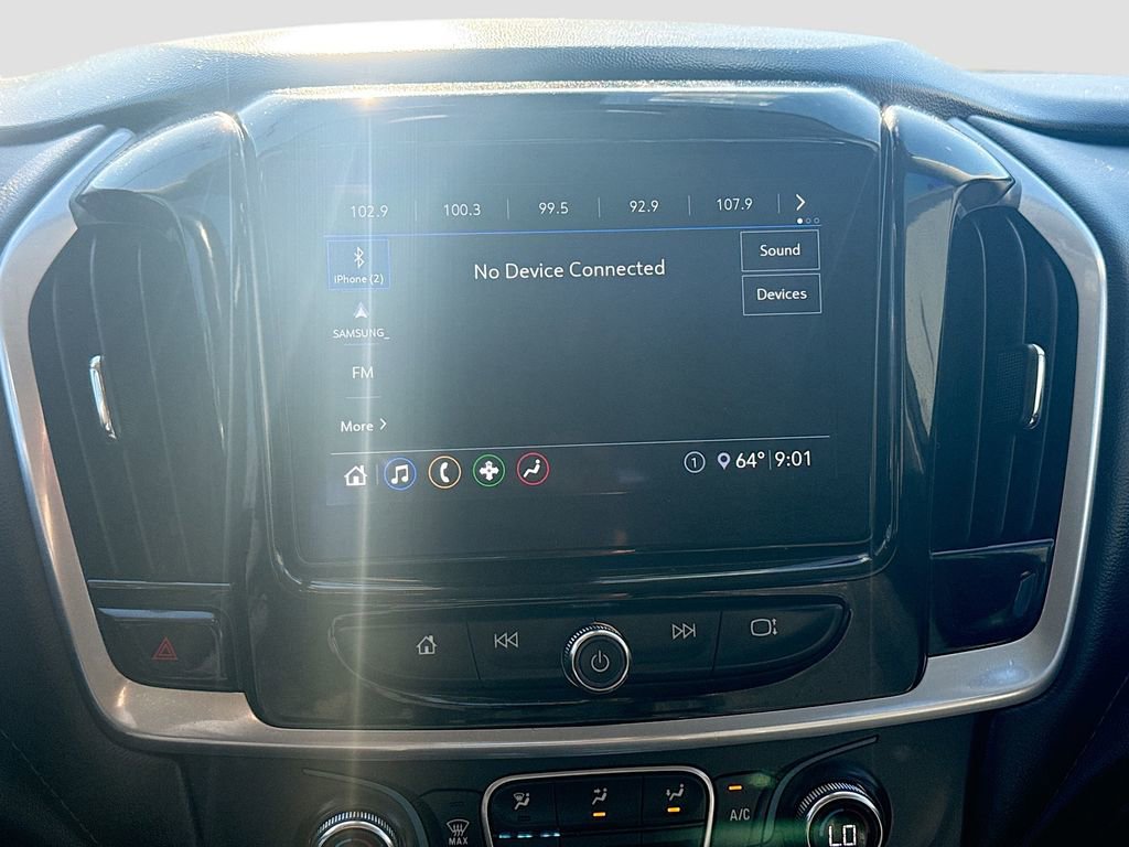 Used 2020 Chevrolet Traverse LT w/ Driver Confidence II Package image 14