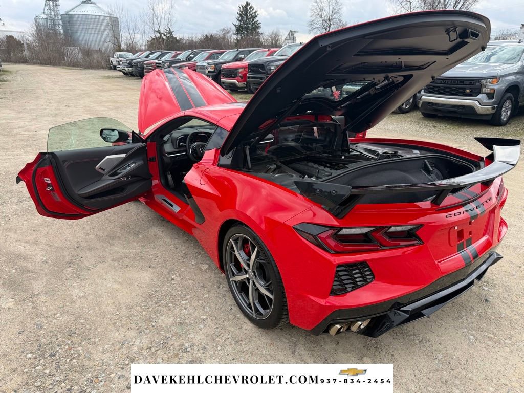 Certified 2020 Chevrolet Corvette Stingray Premium Cpe w/ 3LT Preferred Equipment Group image 23