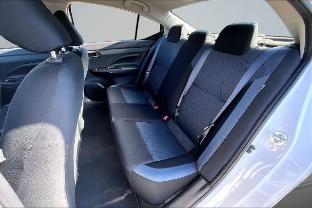 Used 2023 Nissan Versa SV FWD image 21