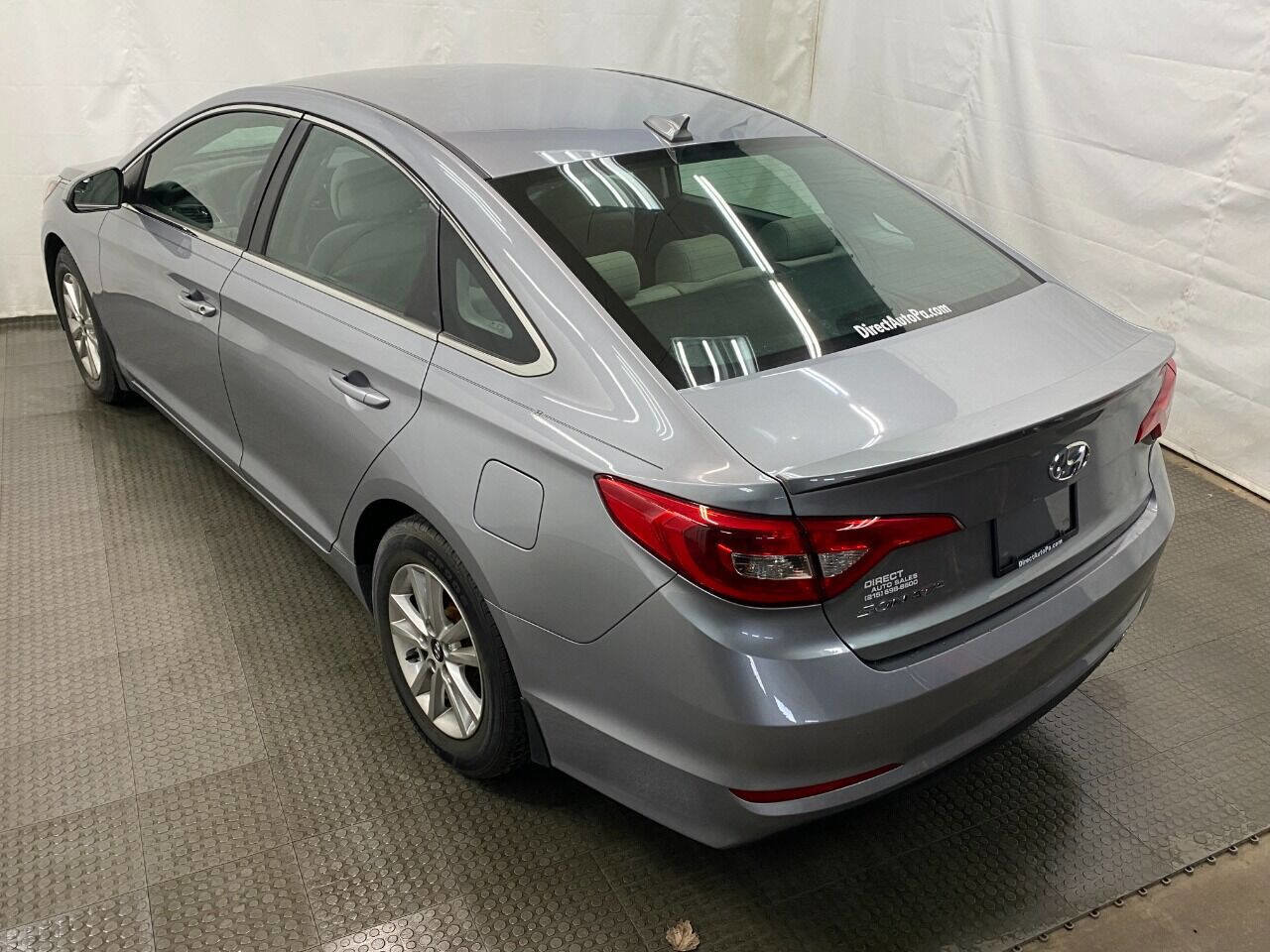 Used 2015 Hyundai Sonata SE w/ Option Group 09 FWD image 7