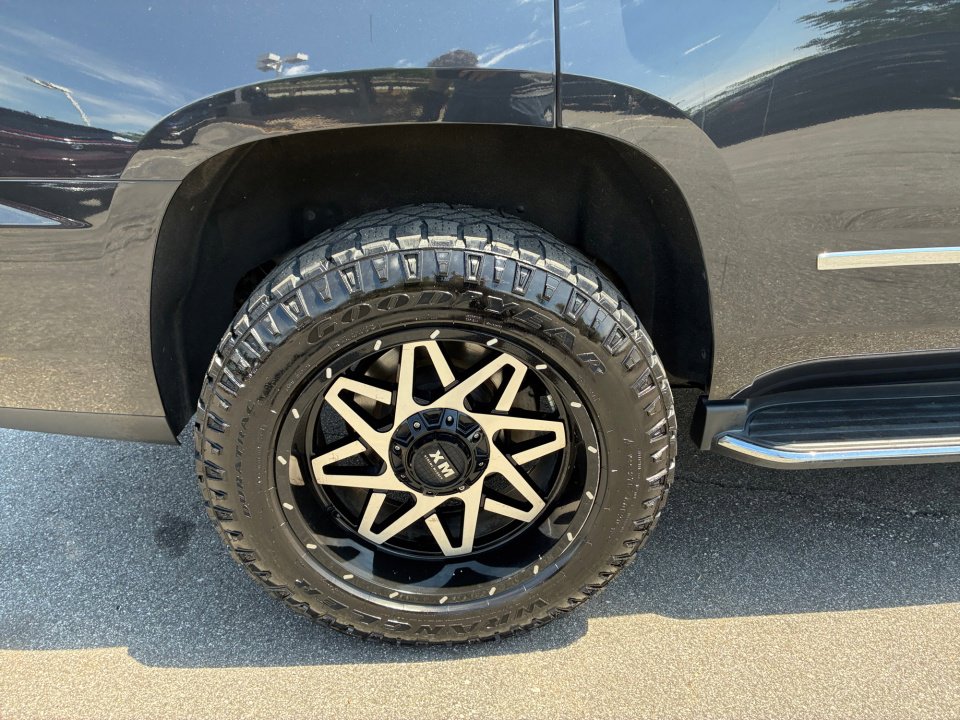 Used 2020 GMC Yukon Denali w/ Open Road Package AWD/4WD image 27