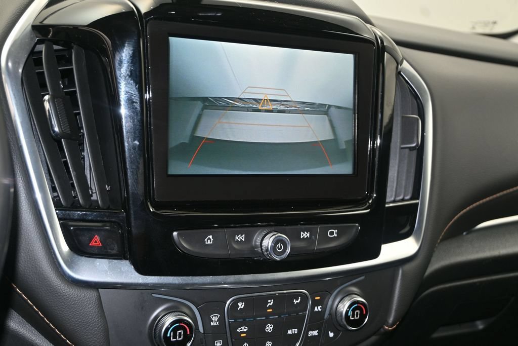 Used 2019 Chevrolet Traverse LT FWD image 26
