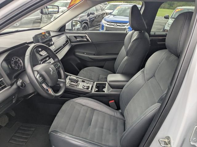 Used 2022 Mitsubishi Outlander SE image 19