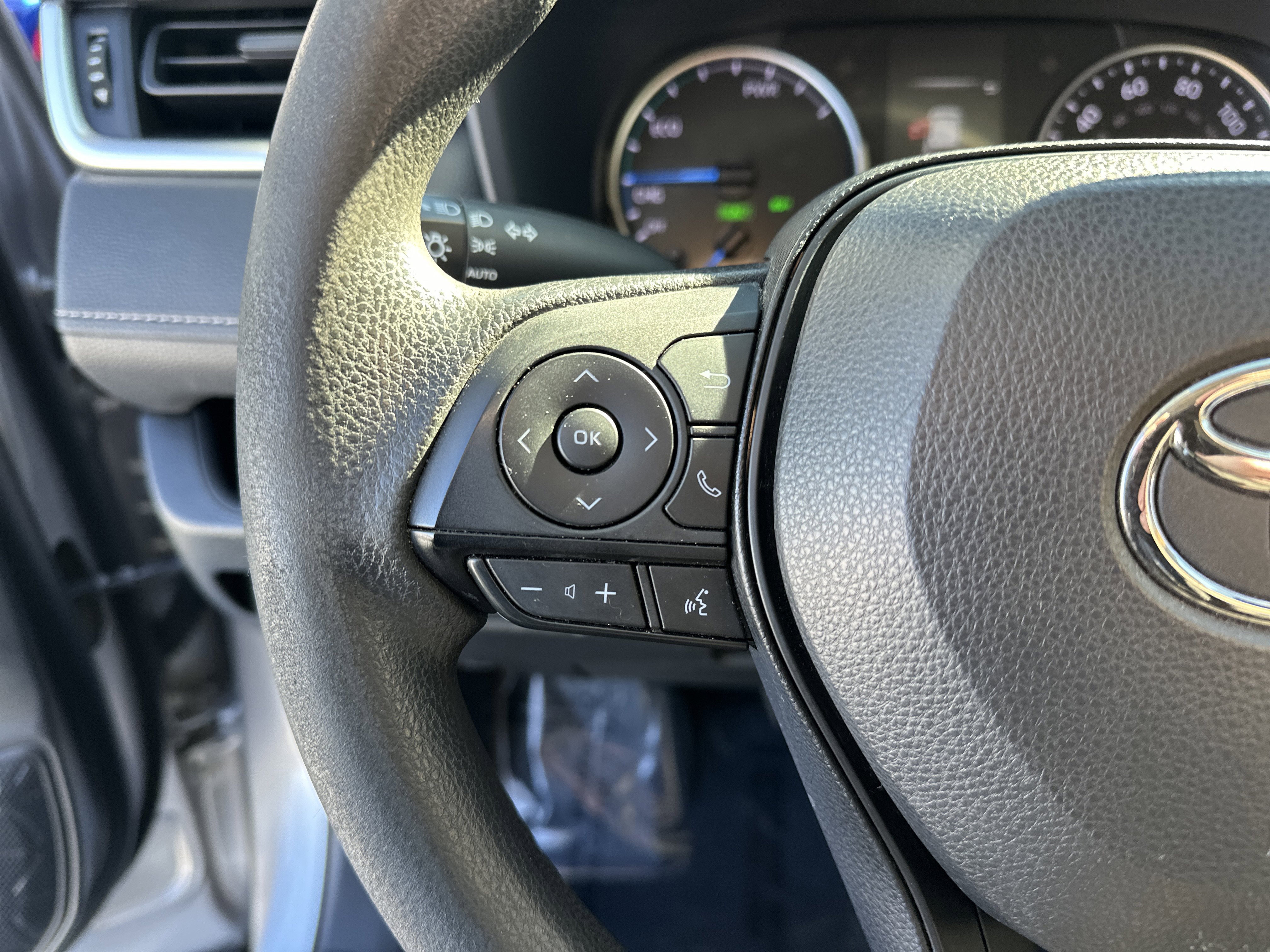 Certified 2022 Toyota RAV4 XLE image 19