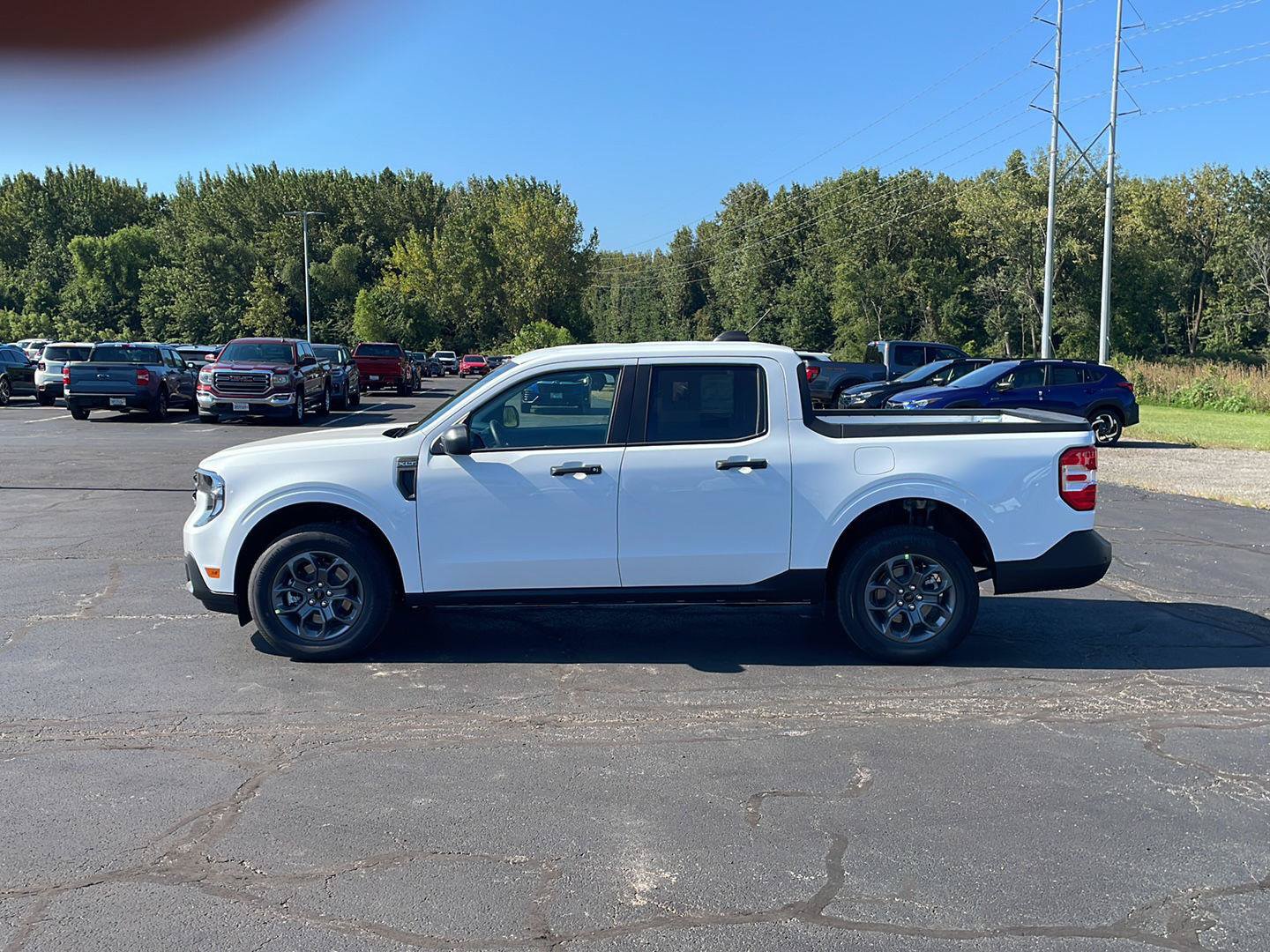 New 2026 Ford Maverick XLT w/ Equipment Group 301A AWD/4WD image 2