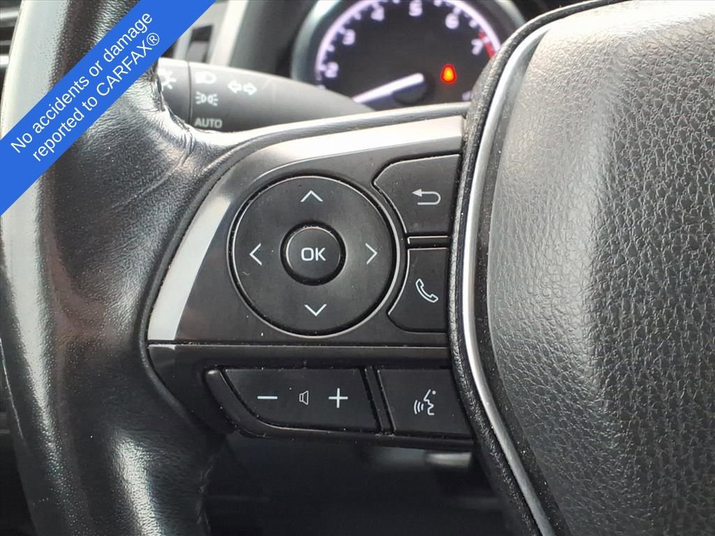 Used 2019 Toyota Camry SE image 24